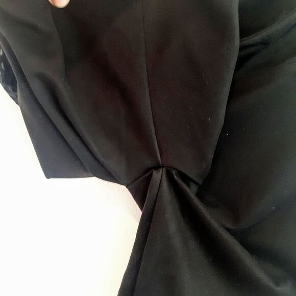 2/$35 Sale Victoria Sport Women's Shorts Black Size S Excellent Condition - Picture 7 of 7